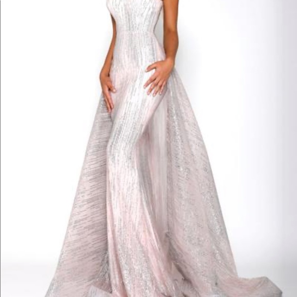 Portia and Scarlett Dress - Picture 3 of 3